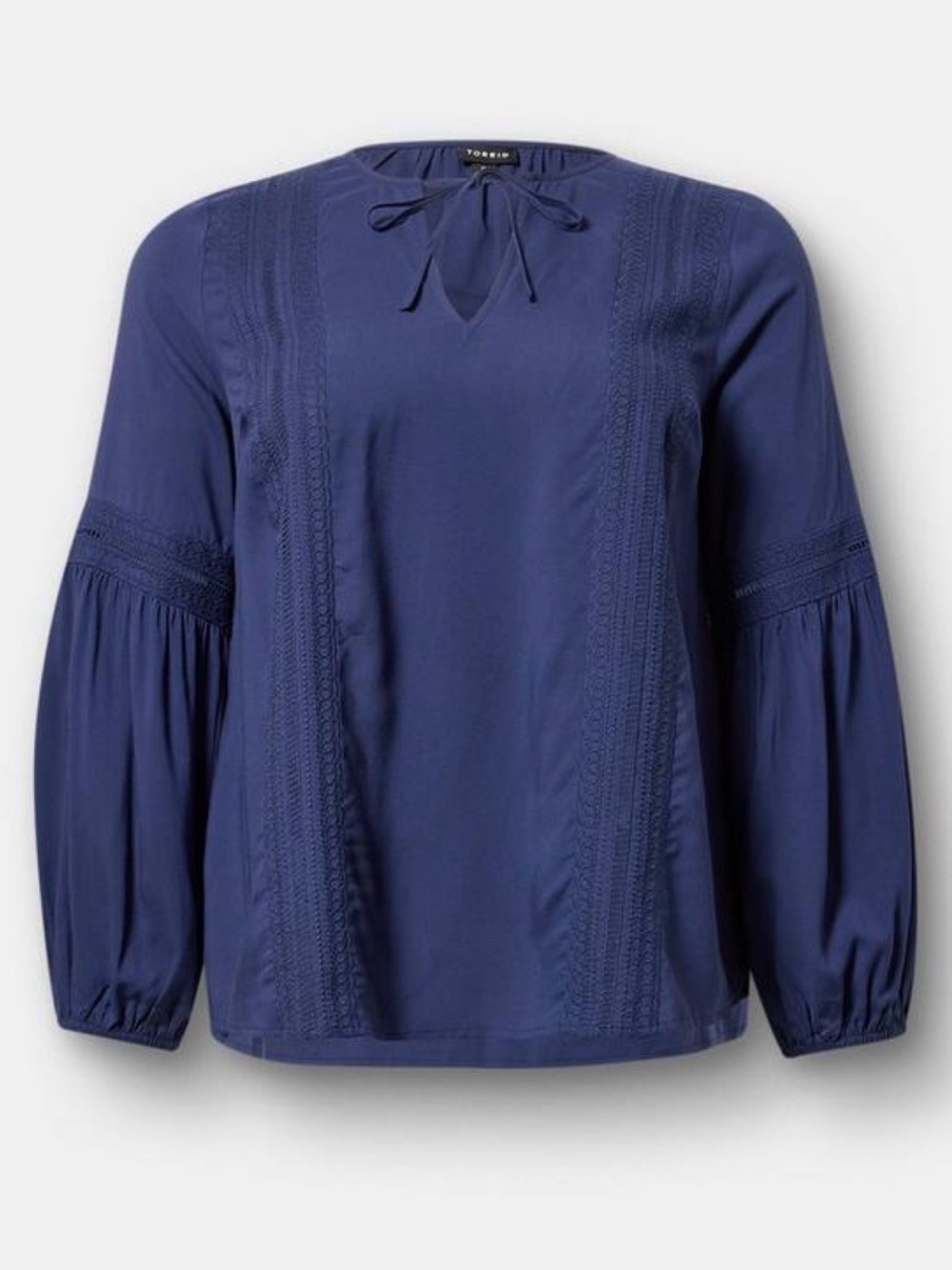 NWT Torrid lace trim navy tie front blouse, Torrid size 4, 4X